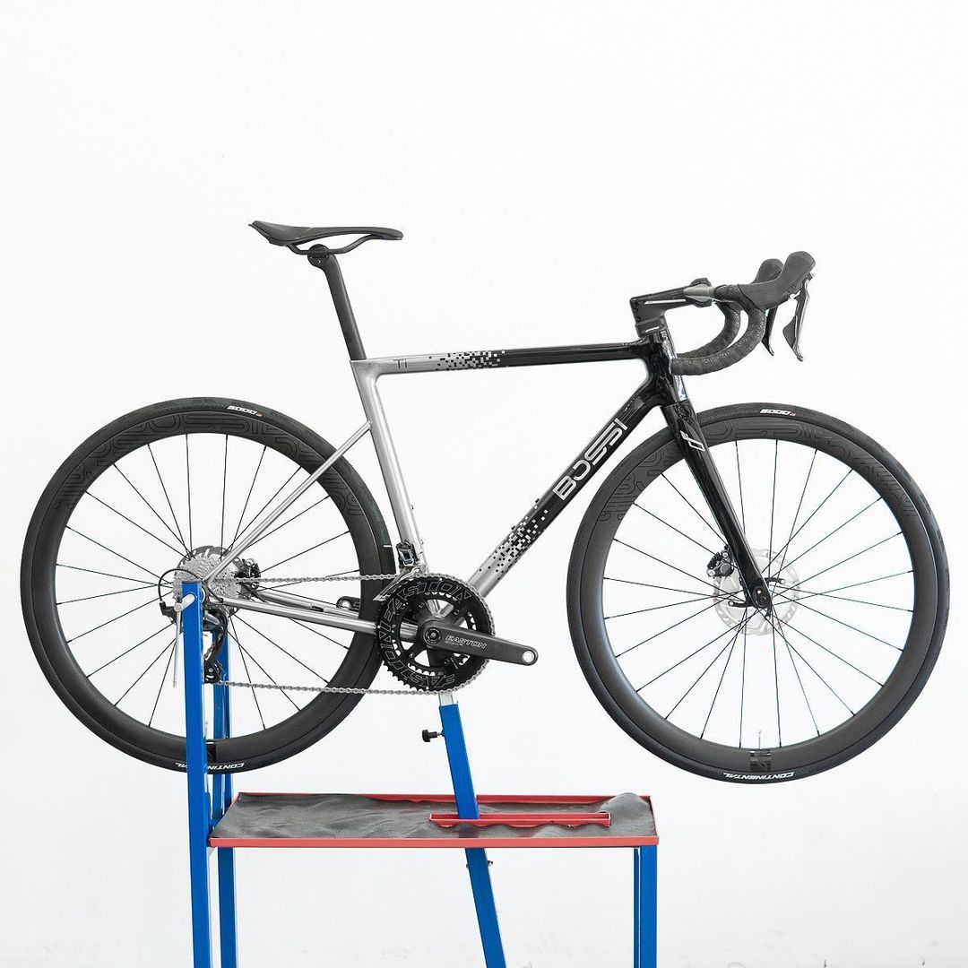Strada SS - Shimano Ultegra 8020 - Bossi Bicycles