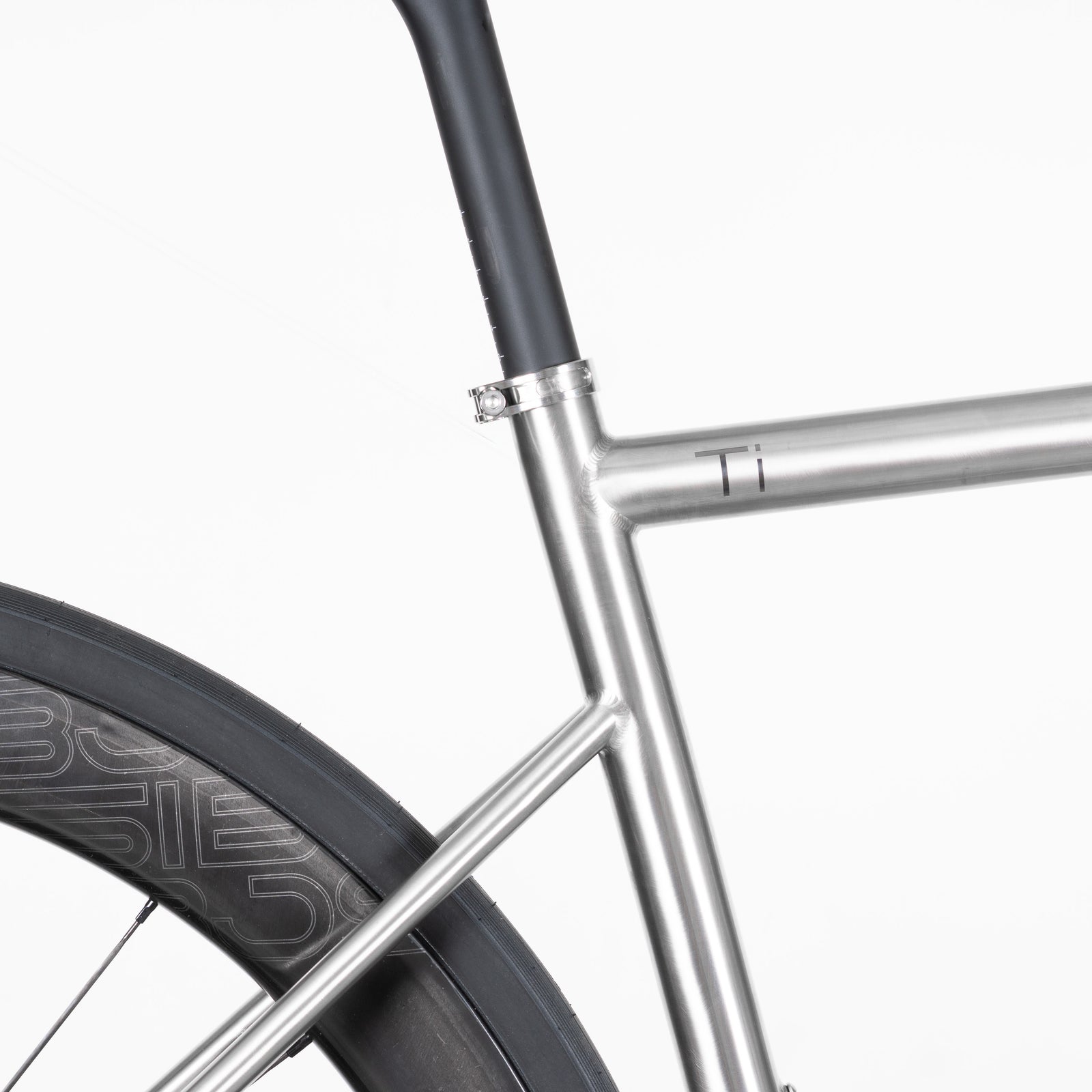 Strada - SPOKEN 2026 show bike