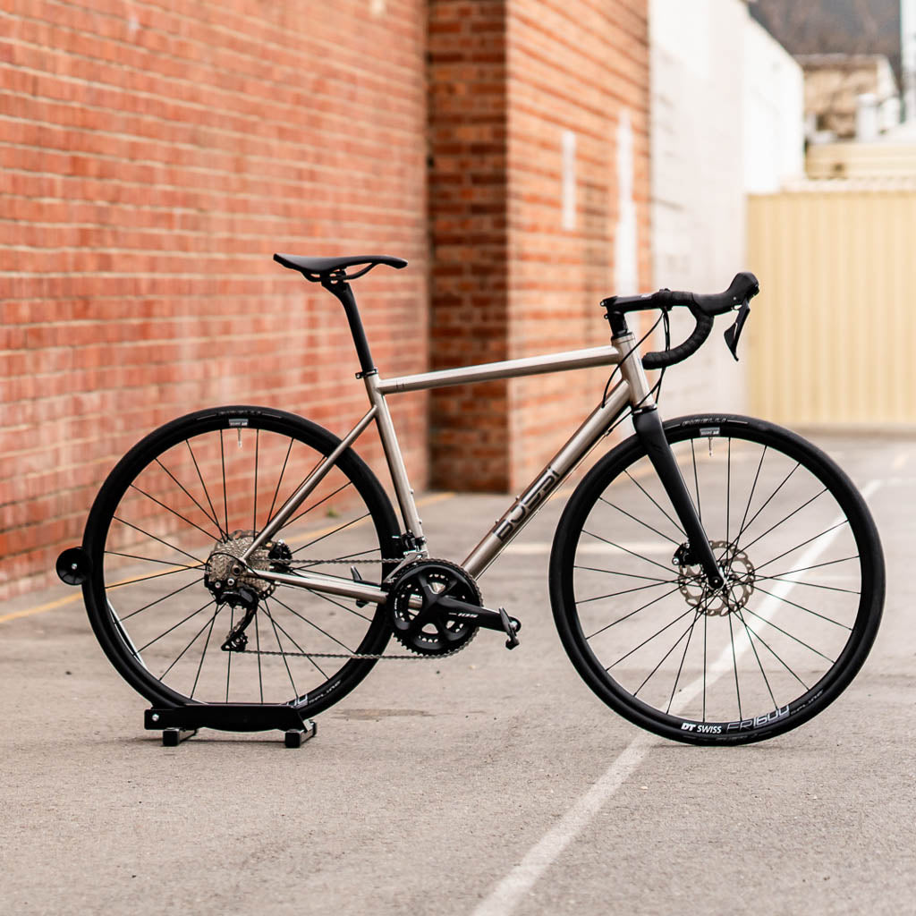 Strada Bicycle Strada Classic - TItanium Road Bike - Bossi Bicycles